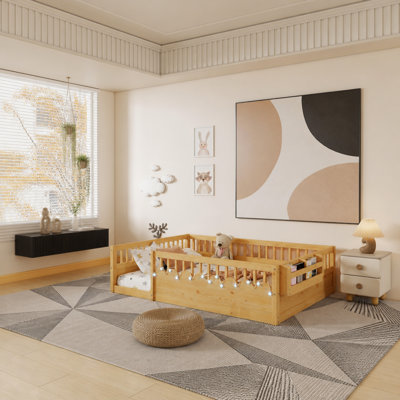 Structure de lit double Montessori avec rails hauts, lits en bois pour enfants avec éclairage et tablette de rangement, naturel