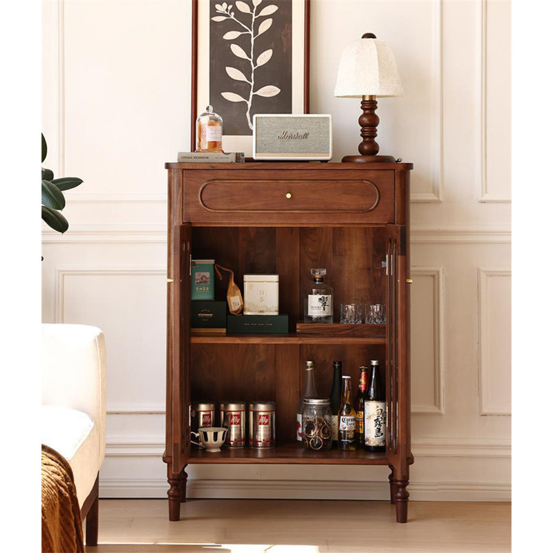 Petite armoire d'appoint de style Mid-antique