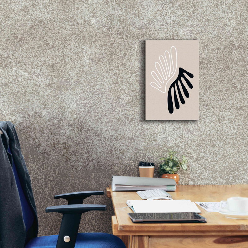 «The Leaf 1» par Design Fabrikken, H 18 po x l 12 po x P 0,75 po