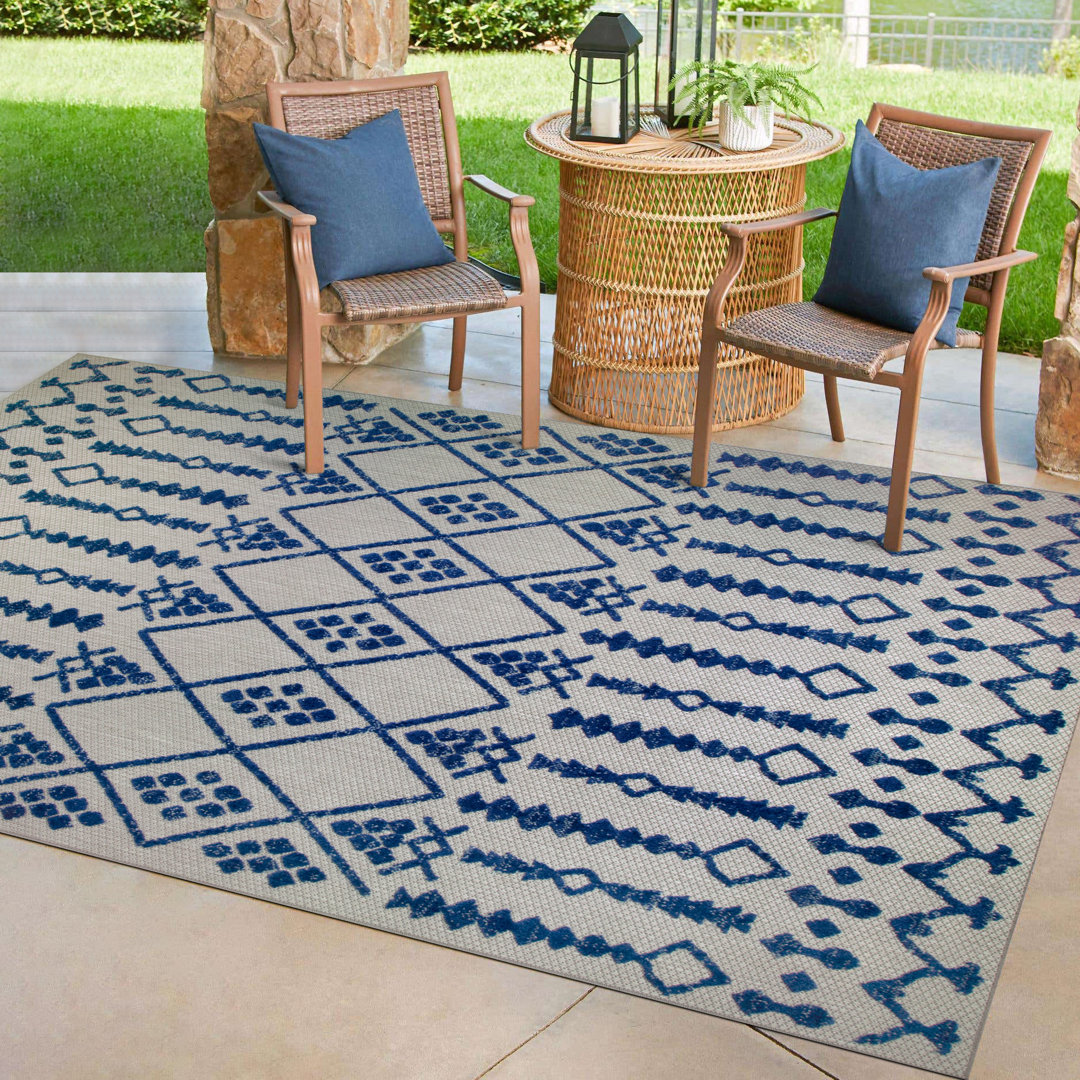 Moroccan Area Rug in Multicolor Bungalow Rose Rug 