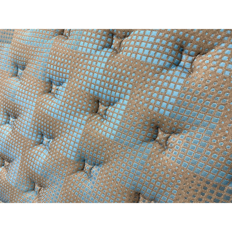 Matelas simple très long de 13 po avec mousse moyenne et système de 700 ressorts ensachés individuellement, offrant une réactivité équilibrée, une mousse à double technologie de refroidissement gris et bleu XL