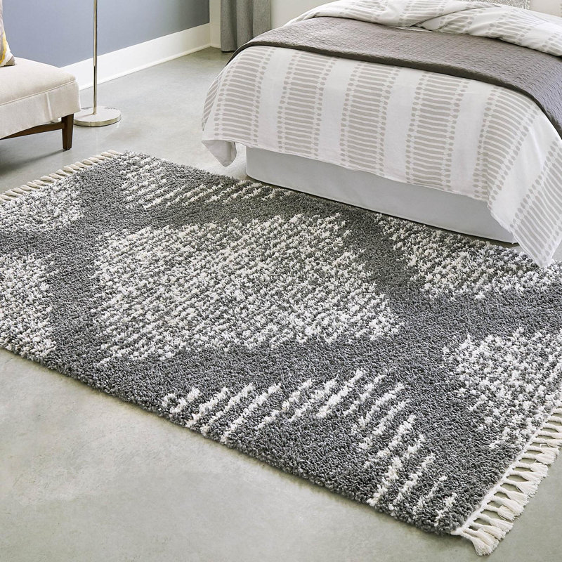 Irsad Geometric Indoor Rug, Rectangle 9' x 12'