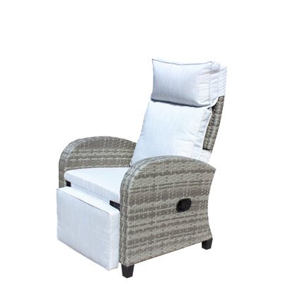 Outdoor Wicker Recliner Chair With Adjustable Backrest And Armrests,All Weather Conversation Chairs , For Courtyard Swimming Pool Balcony