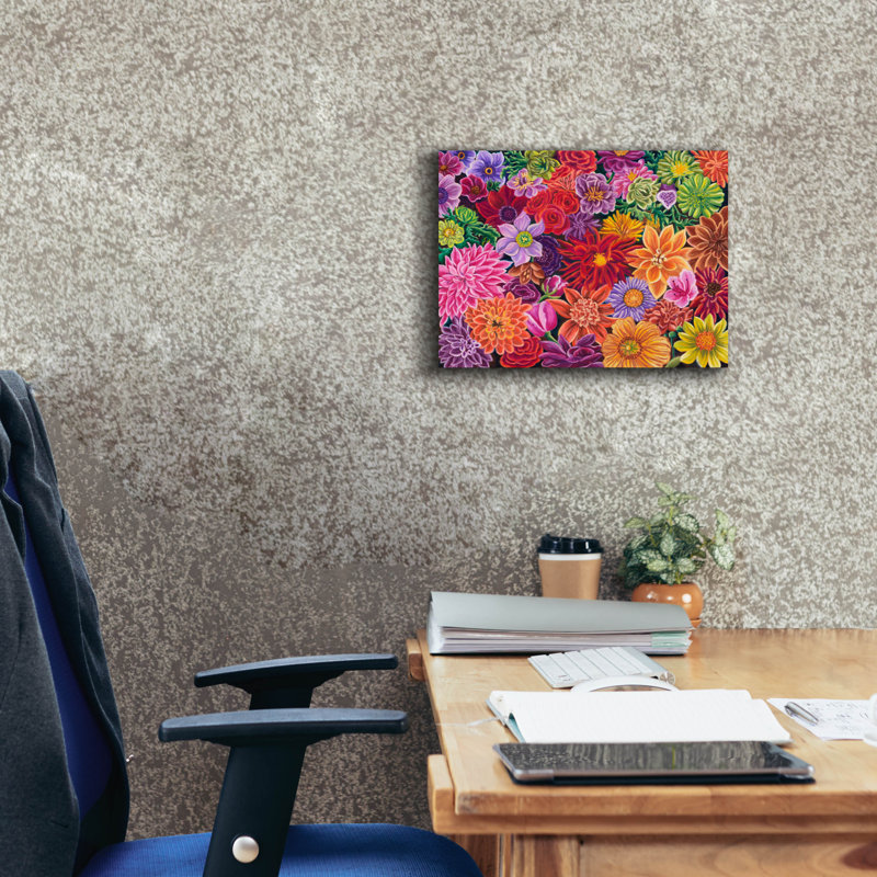 "Bouquet" par Andrea Strongwater, art mural sur toile, 30 po x 26 po, H 12 po x l 16 po x P 0,75 po