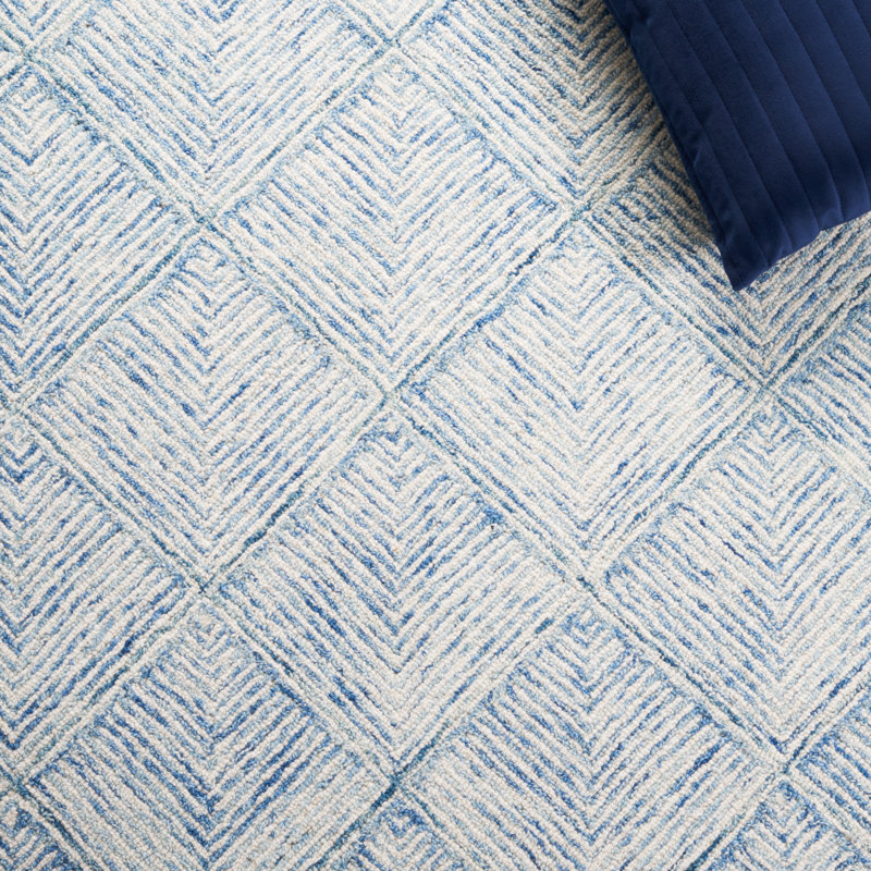 Braelyne Hand Tufted Wool/Cotton Geometric Rug in Blue/Ivory, Rectangle 3' x 5'