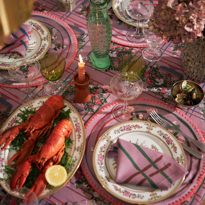 Tablecloth La Vie en Rose, 98.5" x 98.5" Square