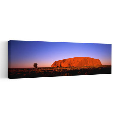 Formation rocheuse, Uluri, parc national Uluri-Kata Tjuta, Northern Territory, Australie, paysage contemporain abstrait, art mural