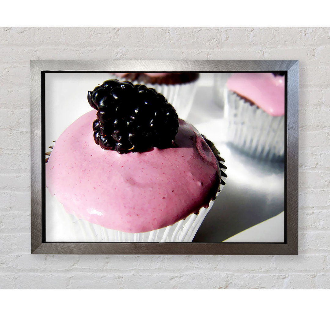 Gerahmtes Wandbild Blackberry Cupcake