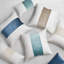Ensemble de 2 housses de coussin en velours-116784277-116784279