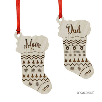 Ensemble d’ornements de noël en bois 2 pièces maman and dad
