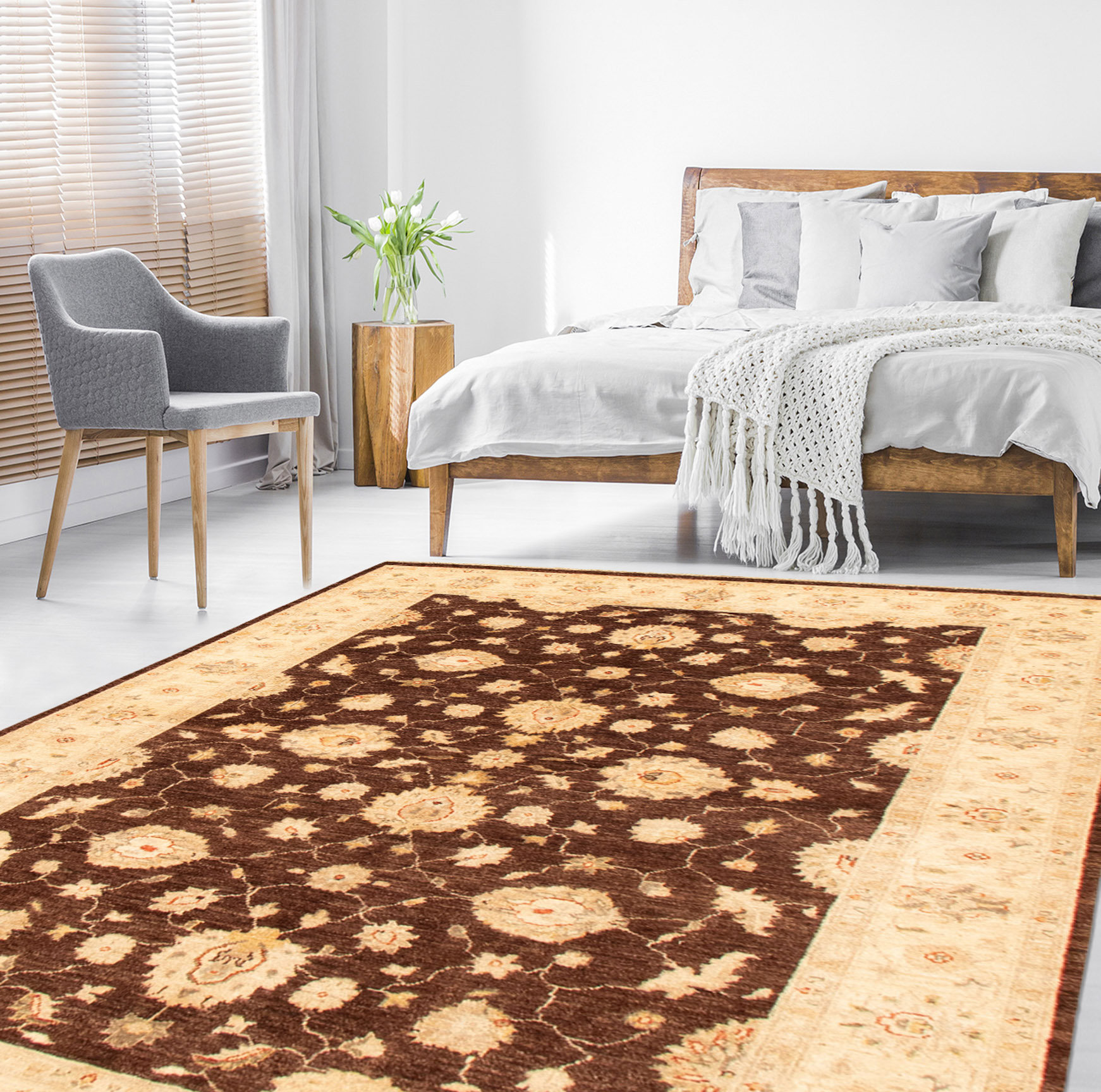 Tapis Suzani bleu à fleurs noué à la main, unique en son genre En vente