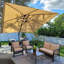 Parasol rond en aluminium beige en porte-à-faux avec base en acier Regelinde-1418162999-1453079301