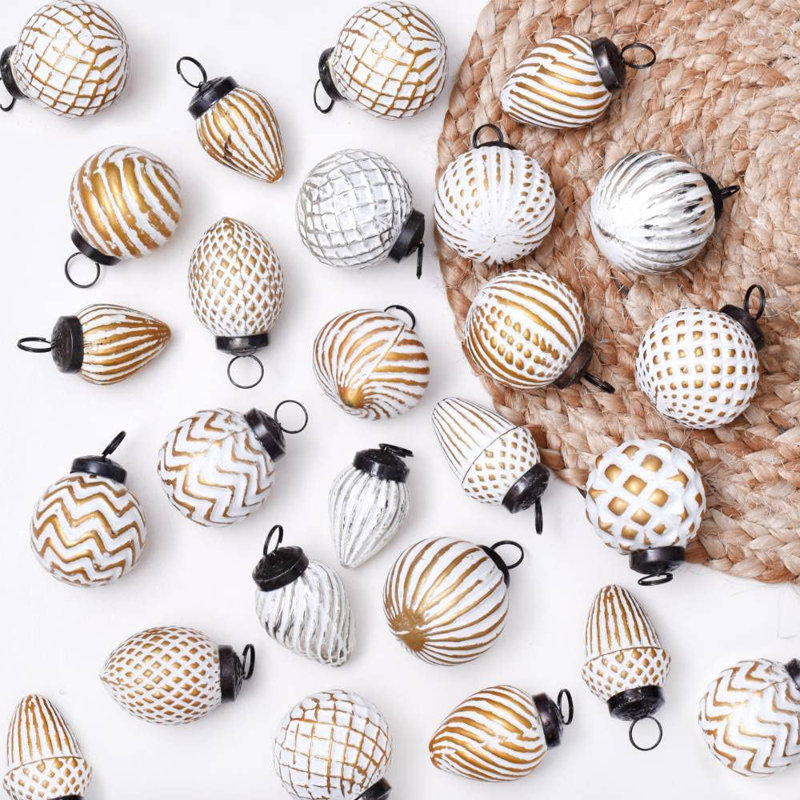 Ensemble de 25 décorations de Noël en verre rétro