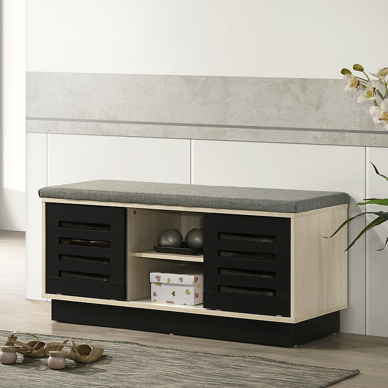 Armoire à chaussures avec portes coulissantes en chêne l 38,5 po Brett