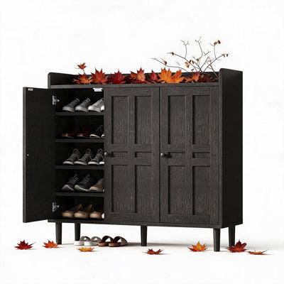 Meuble à chaussures – 109 cm de large, 3 portes, 6 niveaux, étagères réglables, capacité de 25 à 30 paires, style rustique moderne, fermeture magnétique, système antibasculement, idéal pour une entrée ou un couloir.