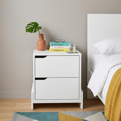 Table de chevet 20 po à deux tiroirs en bois blanc