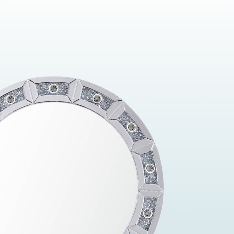 Un miroir d'appoint en miroir et en faux diamant de Fareham
