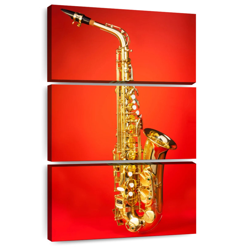 Abarca saxophone sur fond rouge, H 74 po x l 48 po