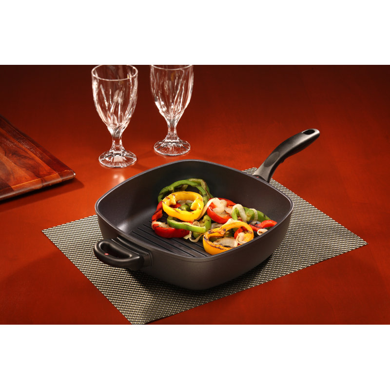 High-Sided 11" Square Grill Pan