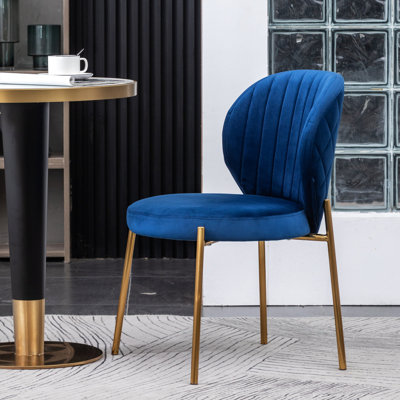 2 chaises de salle à manger en velours bleu avec dossier et pieds en métal