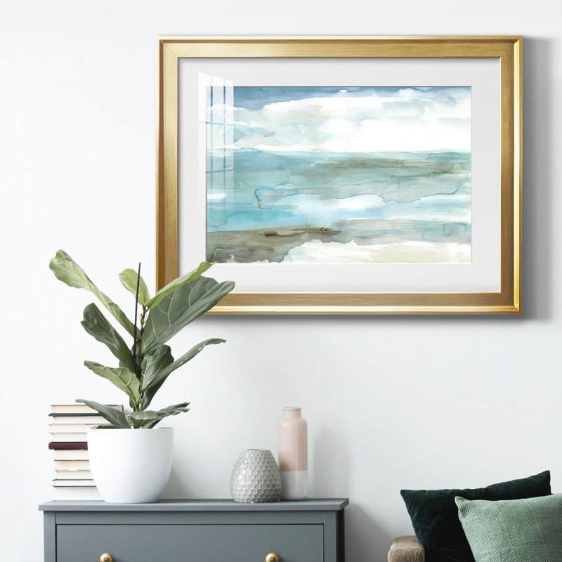 «Shimmering Shore Macro», reproduction encadrée de qualité supérieure - prête à être accrochée, Cadre doré