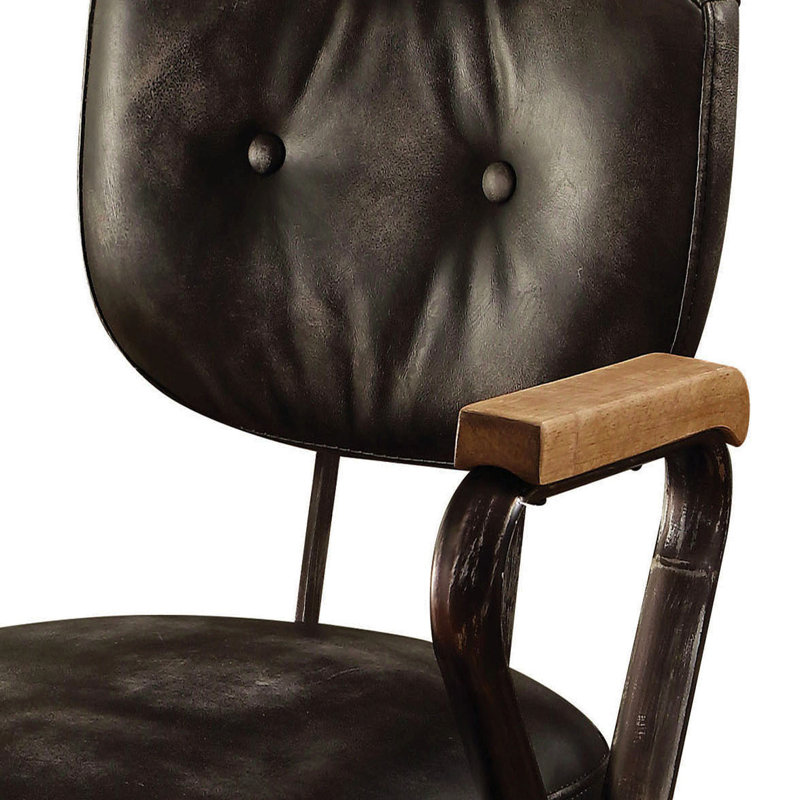 Chaise de bureau pivotante vintage noire avec garniture cloutée