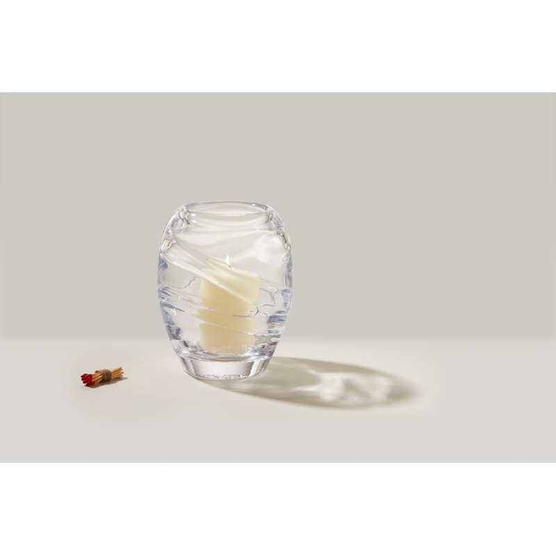 Waterbury Hurricane, Large