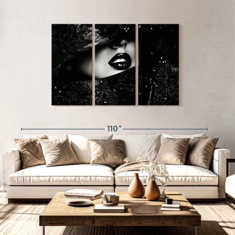 Shuttleworth Chic Black Lips, 48" H x 74" W