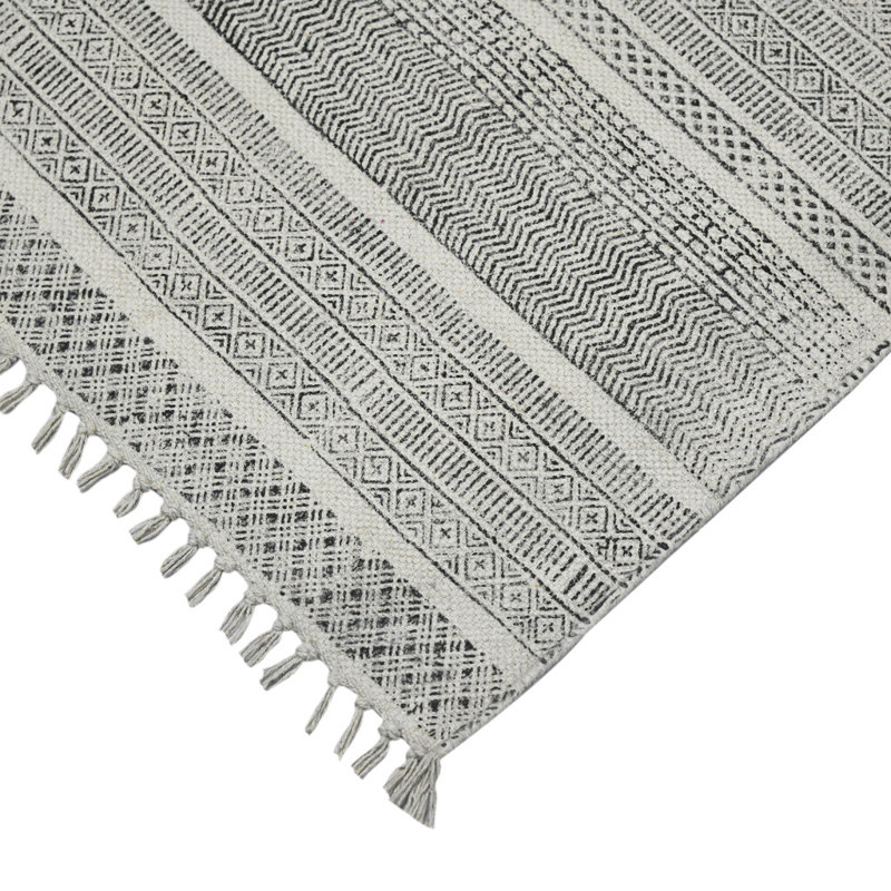 Tapis gris anthracite tissé à la main et tissé à plat 5 pi x 7 pi