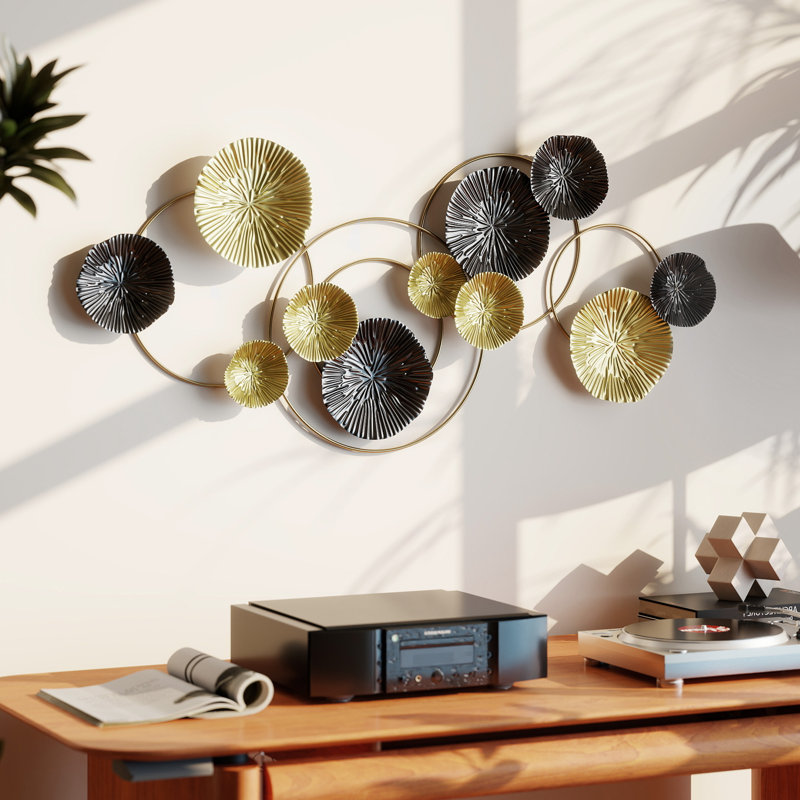 Wall Decor on Metal