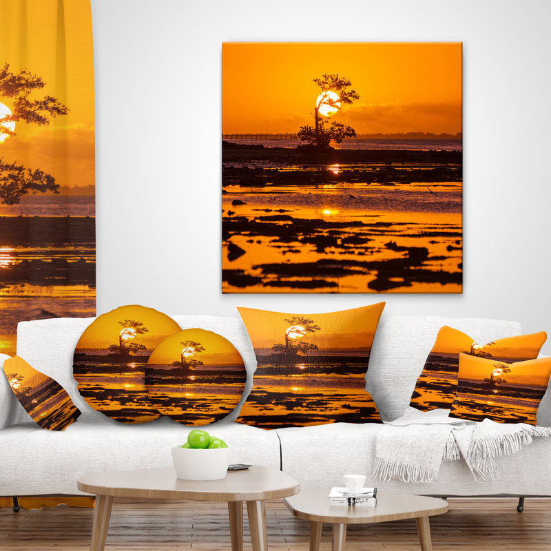 Coussin Lonely Mangrove sur la côte de la Floride - paysage, 16 po x 1 po, Coussin décoratif
