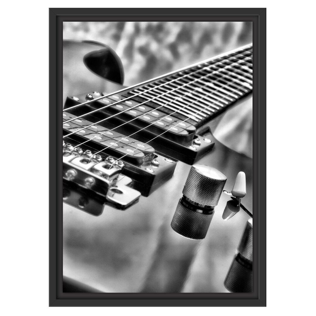 Gerahmtes Wandbild Black Guitar, Nahaufnahme Gitarre,