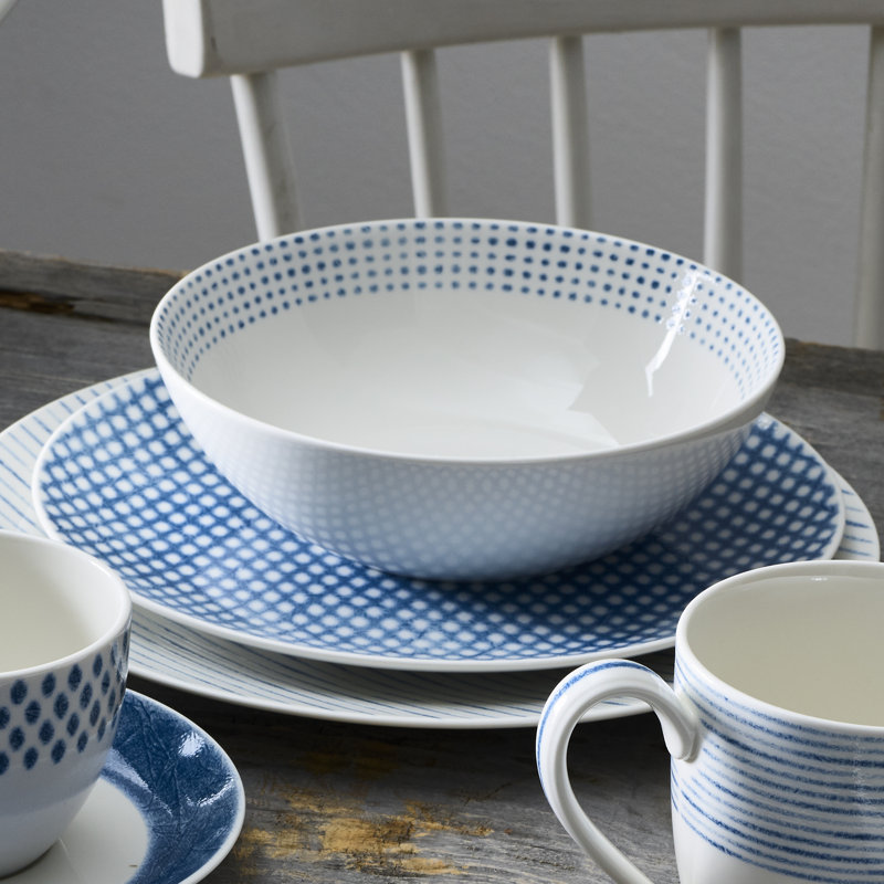Blue and White Porcelain 12-Piece Dinnerware Set, Service for 4