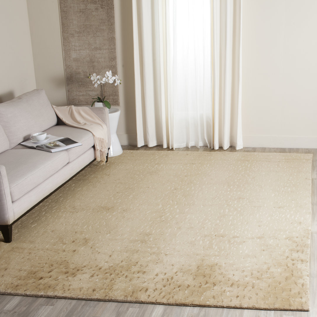 Savorey Tibetan Hand Knotted Wool/Viscose/Cotton Animal Print Rug in Light Beige Bungalow Rose Rug 