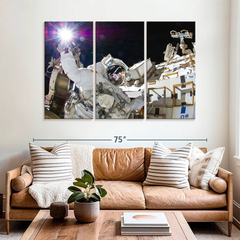 Oberle Sunita Williams, voyage dans l'espace, H 42 po x l 65 po