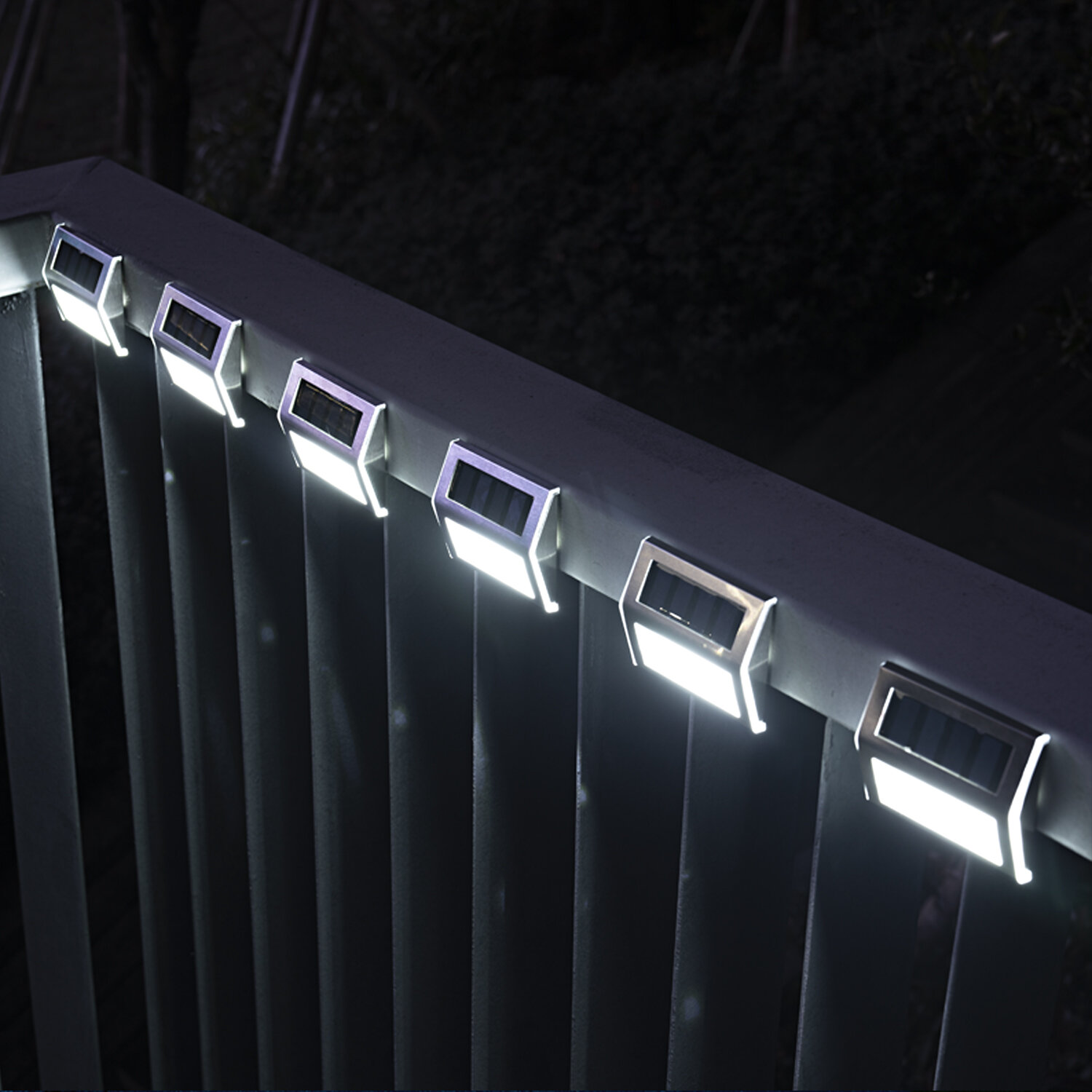 WdtPro Black Low Voltage Solar Powered Integrated LED Step Light