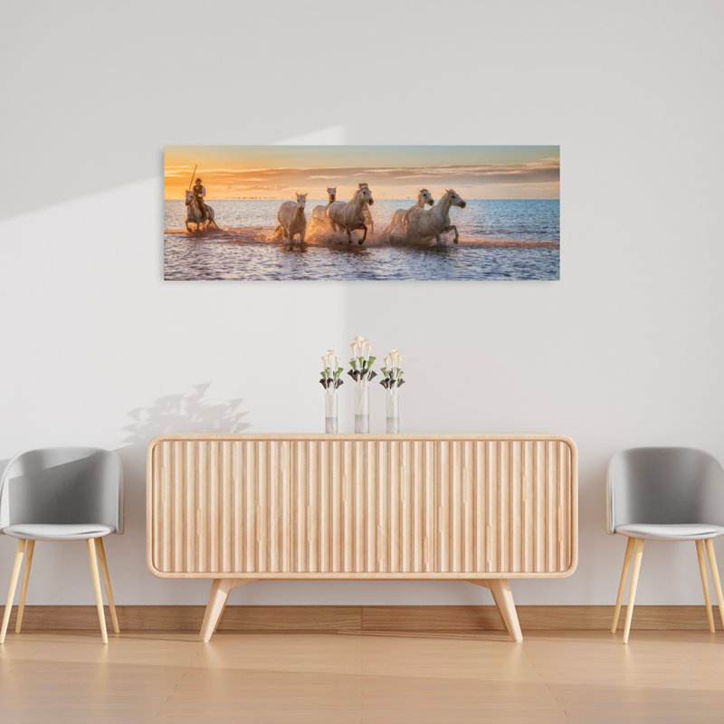 «Camargue Horses Sunset Run Dramatic Elegant Abstract Horse Ocean Sunset», art mural, H 16 po x l 48 po