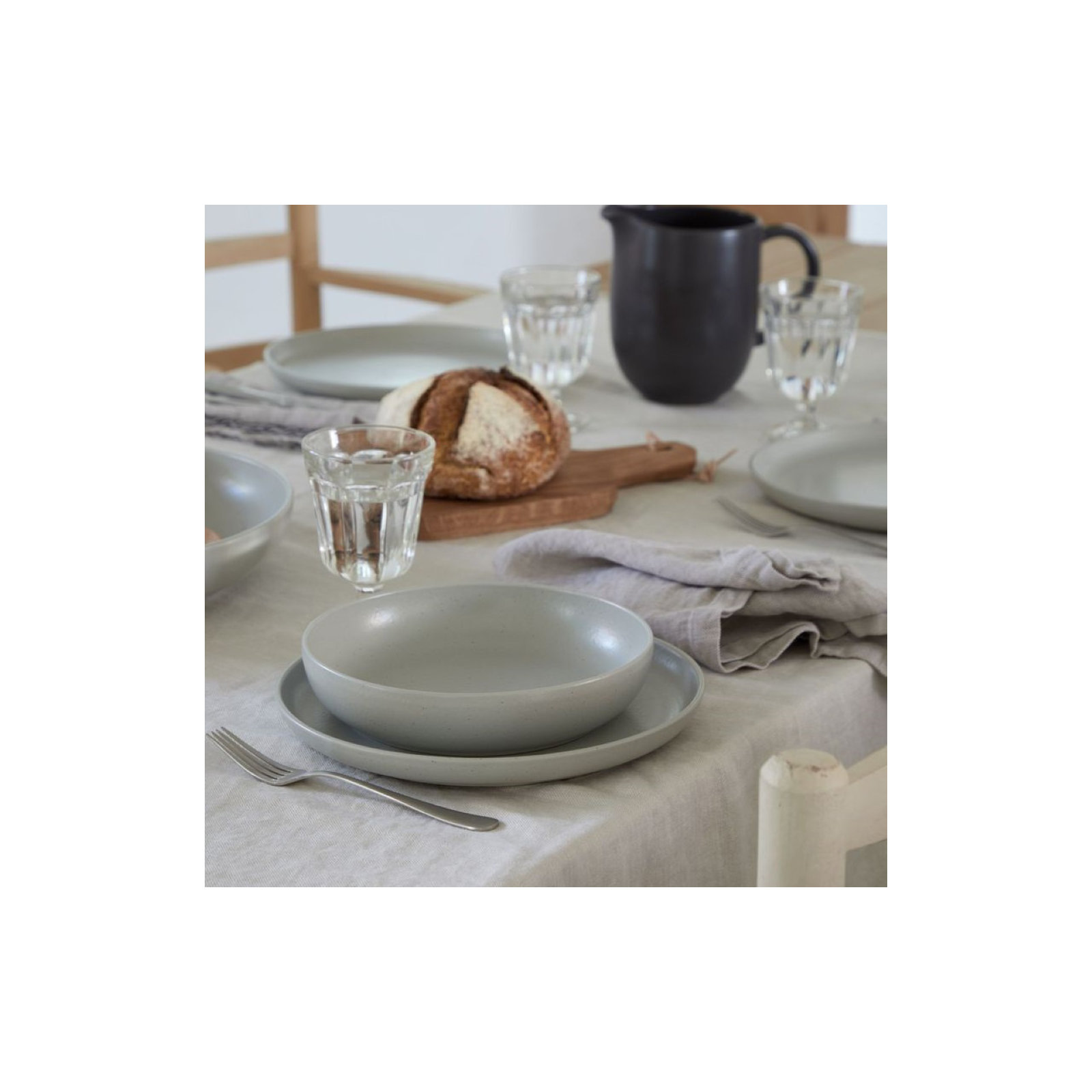 Casafina Pacifica Handmade Fine Stoneware Dinnerware Set, Oyster Gray