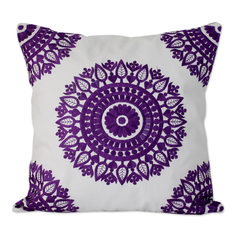 Housse de coussin en coton brodé Mandalas