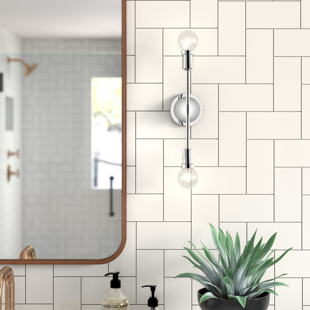 Babali Steel Wallchiere Latitude Run® 