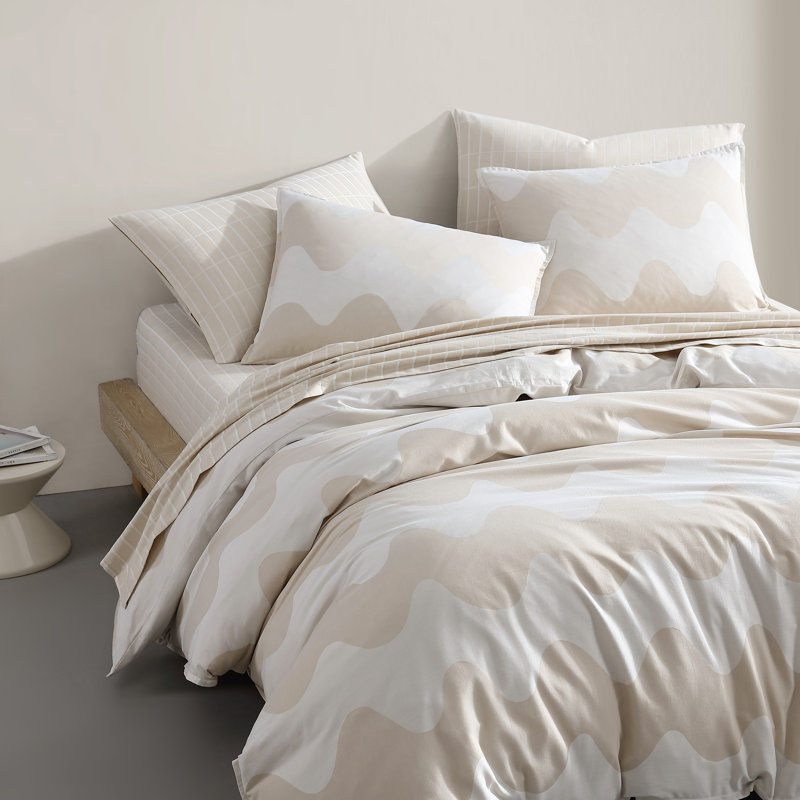 Lokki Beige/White Organic 100% Cotton Duvet Cover Set, King Duvet Cover + 2 King Shams