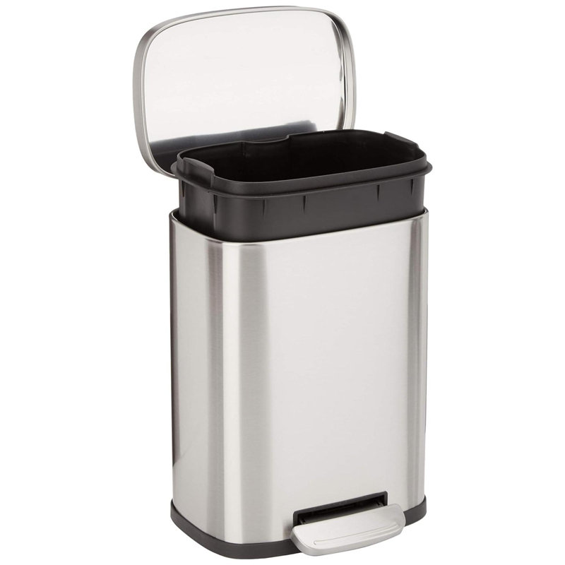 Poubelle de salle de bain rectangulaire résistante aux taches avec pédale en acier inoxydable brossé à finition douce 1,32 gallons