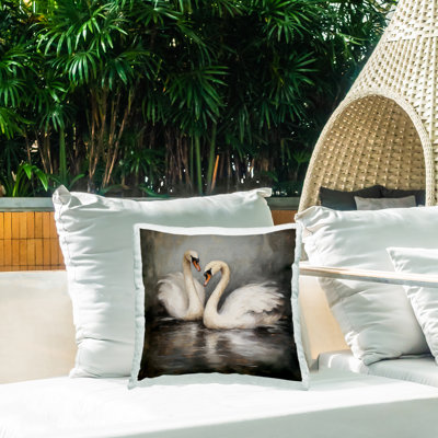 Coussin extérieur Swan Duo Water Reflection par Novae