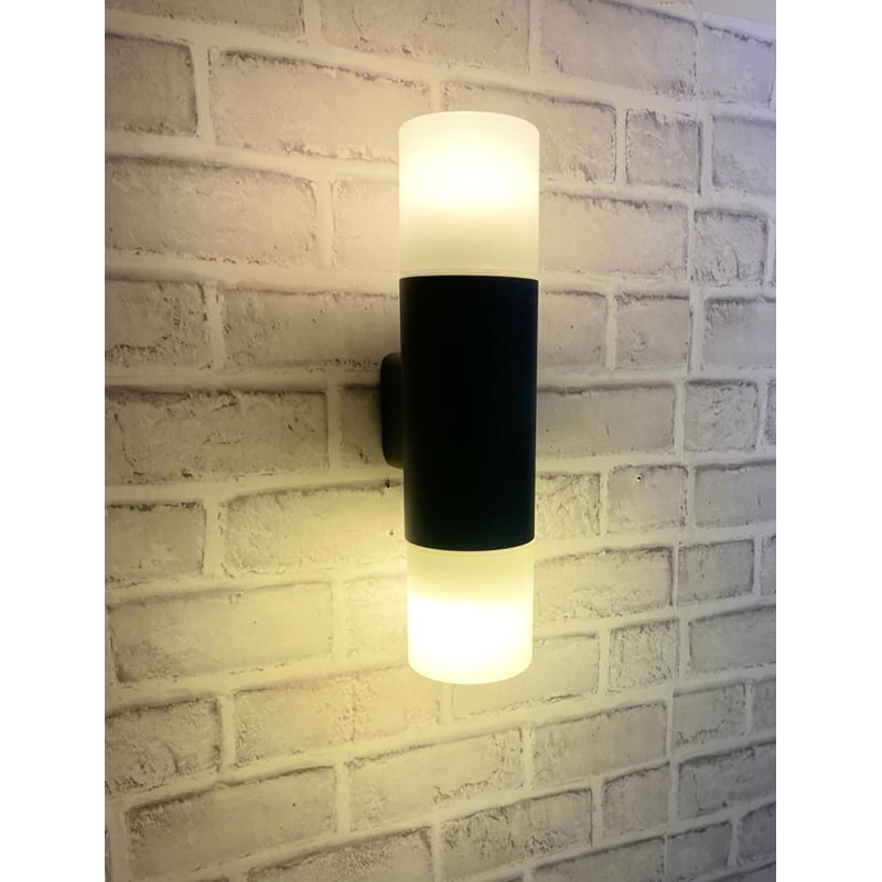 Bixby Matte 2 - Bulb 33.4cm H Outdoor Armed Sconce