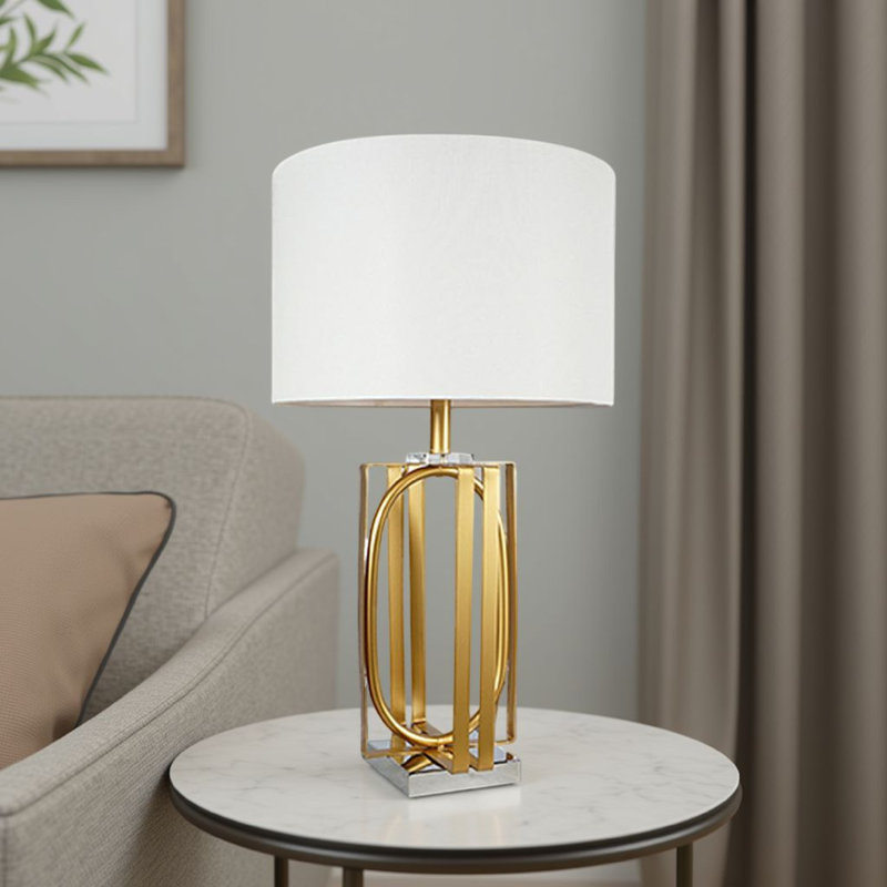 Ensemble de 2 lampes de table Limy, abat-jour blanc, base dorée et chromée, 29 pouces Limy