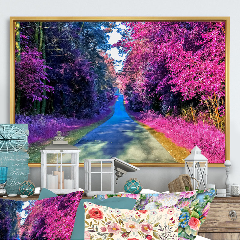 «Pink and Purple Fantasy Forest IV», reproduction sur toile flottante, H 8 po x l 12 po x P 1 po, Cadre flottant doré