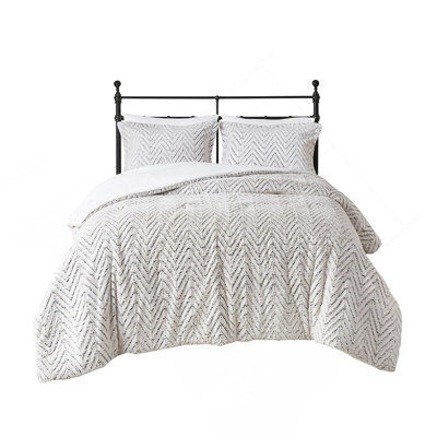 Twin/Twin XL Plush Down Alternative Comforter Set With Chevron Pattern And Matching Sham For Cozy And Stylish Bedrooms