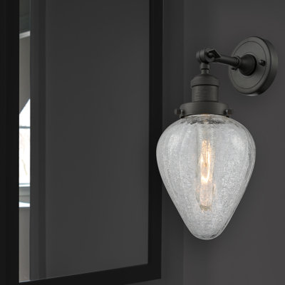Shauna Armed Sconce