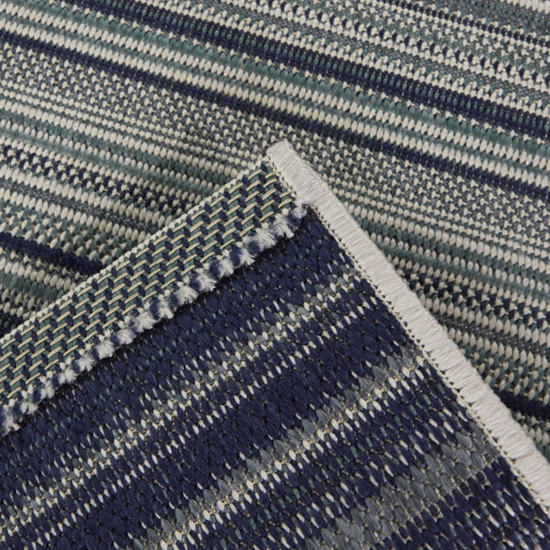 Tapis intérieur / extérieur rayé sarcelle Huxley, Rectangle 7 pi 10 po x 10 pi