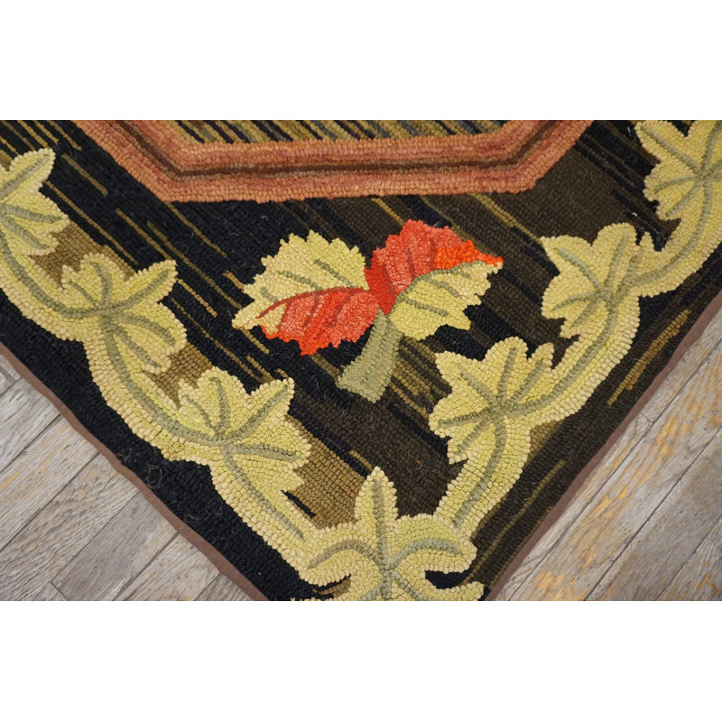 Wool Area Rug in Brown